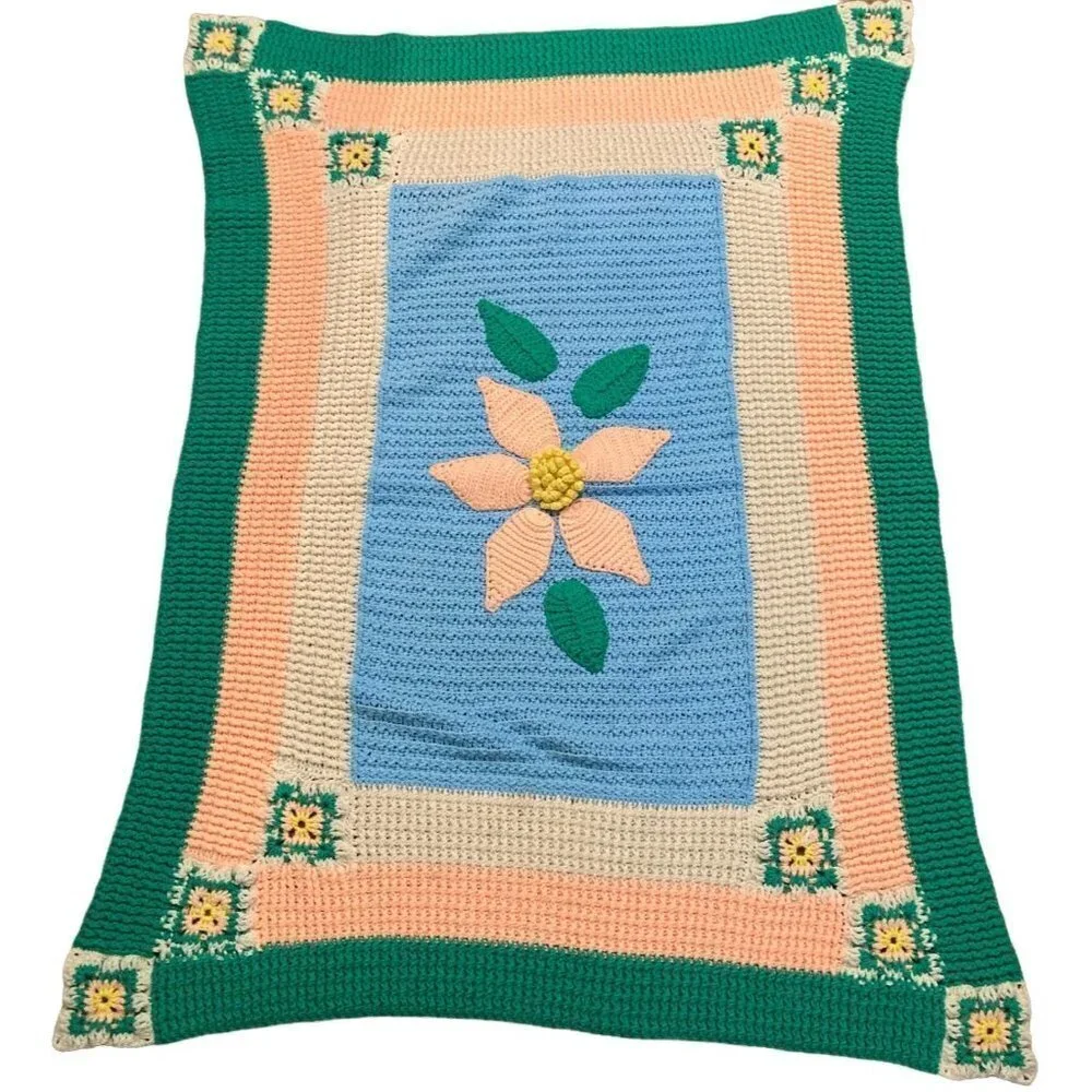 Vintage Crocheted Granny Throw Blanket Squares &‎ Popcorn Flower Center 42 x 60